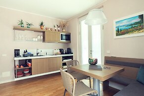 San Colombano Suite