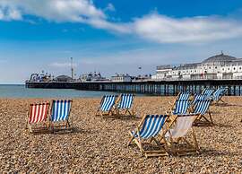 Apartment in Brighton Near the Beach