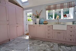 Cottage in Bakewell Near Peak District