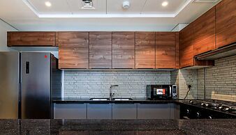 Bright Spacious 2BR with Maids