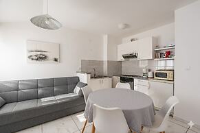 Apartment Blue Horizon