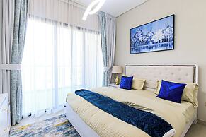 Spacious 2BR Apt Maids Elegance