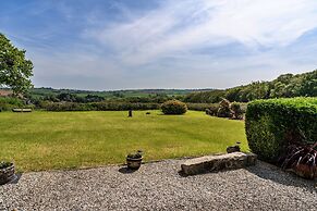 Cottage in Cornwall Near Bodmin Moor