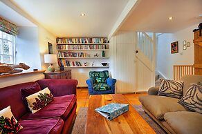 Cottage in Cornwall Near Porthcothan Bay