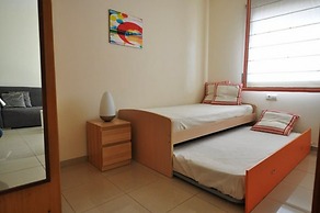 Apartment in Roses With Balcony, Pool-view