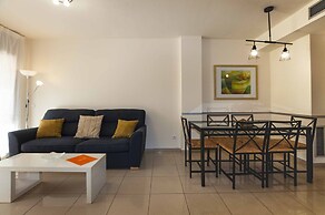Apartment in Roses With Balcony, Pool-view