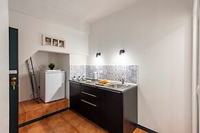 Vernazza Apartments
