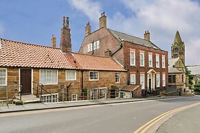 Cottage in Whitby Near Stunning Beaches