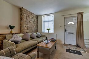 Cottage in New Mills Near Peak District