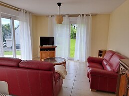 Holiday Home in Hanvec for 5