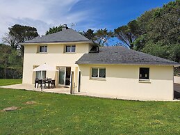 Holiday Home in Hanvec for 5