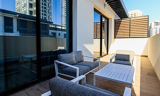 Modern 1BR Living in Oakley Square