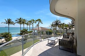 One Cable Beach