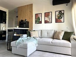 Seabeach Apartment in Aguadulce