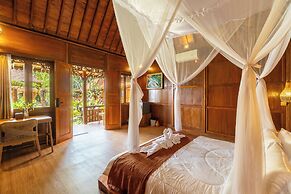Dani Beach Villa Penuktukan