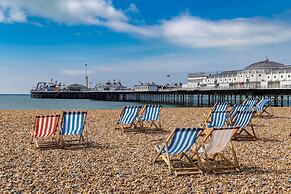 Apartment in Brighton Near Brighton Beach