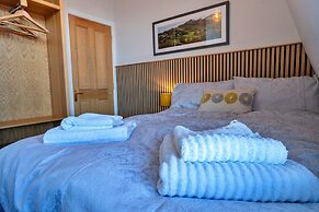 Apartment in Matlock Near Peak District Trails