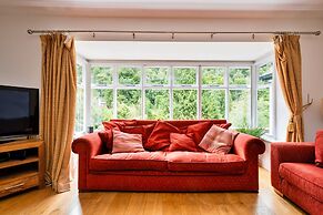 Lodge by River Wye With Private River Access