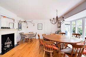 Lodge by River Wye With Private River Access