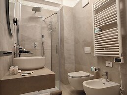 CconfortHotels Suite 104