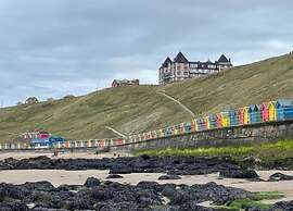 Apartment in Whitby Near Whalebone Arch