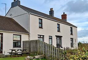 Cottage in Sennen Near Sandy Beach