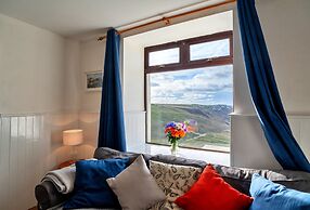 Cottage in Sennen Near Sandy Beach