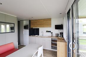 Chalet by Hegermeer With Lake Access