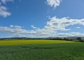 Lodge in Thirsk With Spa & Scenic Trails
