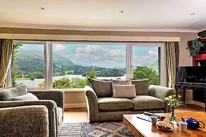 Cottage in Grasmere With Lake Access