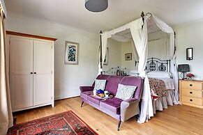 Cottage in Grasmere With Lake Access