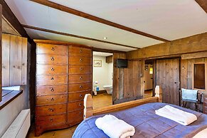 Riverview Holiday Home in Stamford, No Deposit