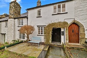 Cottage in Launceston Near Cornwall & Devon