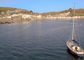 Cottage in Kingsand With Sea Views