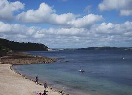 Cottage in Kingsand With Sea Views