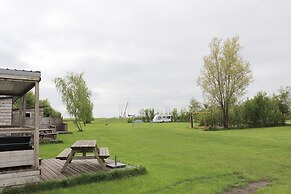 Chalet by Hegermeer With Harbor Access