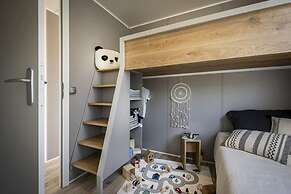Chalet by Hegermeer With Harbor Access
