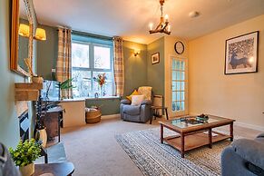 Cottage in Peak District Near Chatsworth House