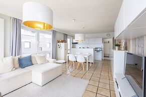 One-bedroom Apartment on the Seafront