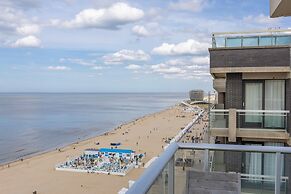 One-bedroom Apartment on the Seafront