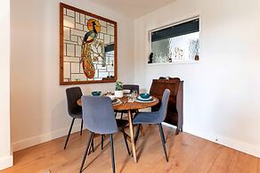 Cottage Near Cleethorpes Beach, No Deposit