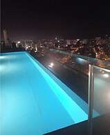 Relax and Work at Miraflores