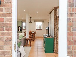 The Round House