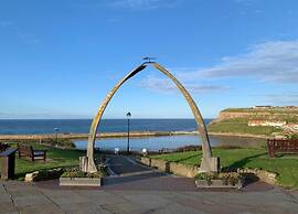 Cottage in Whitby Near Scenic Seafront