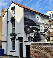 Cottage in Whitby Near Scenic Seafront