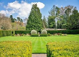 Lodge in Thirsk With Spa & Scenic Trails