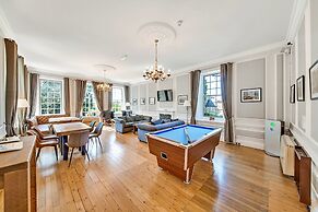 Lodge in Thirsk With Spa & Scenic Trails