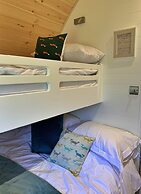 Glamping Pod in Yorkshire Wolds Countryside