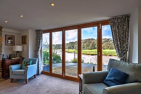 Riverside Home in Devon With Stunning Views