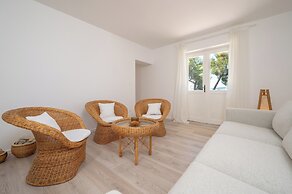 Beachfront apartments Nincevic